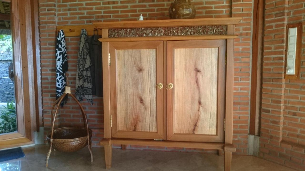 Ciliks Beach Garden Kubutambahan  Екстер'єр фото