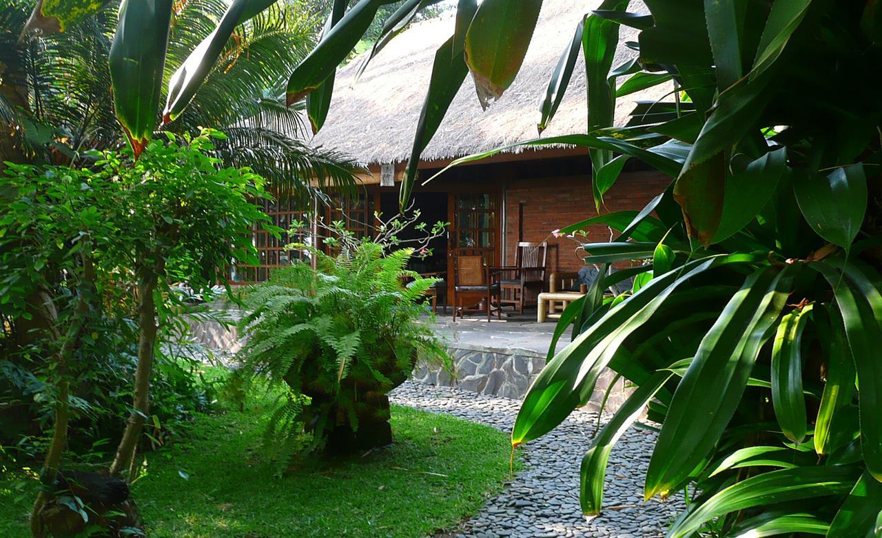 Ciliks Beach Garden Kubutambahan  Екстер'єр фото